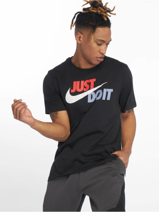 T-shirt Nike nero