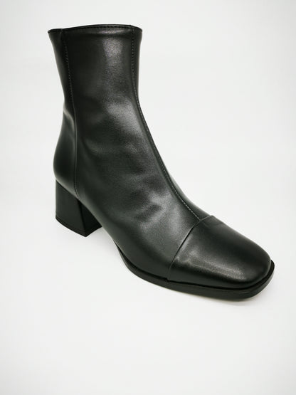 Stivaletti ColBaffo® nero