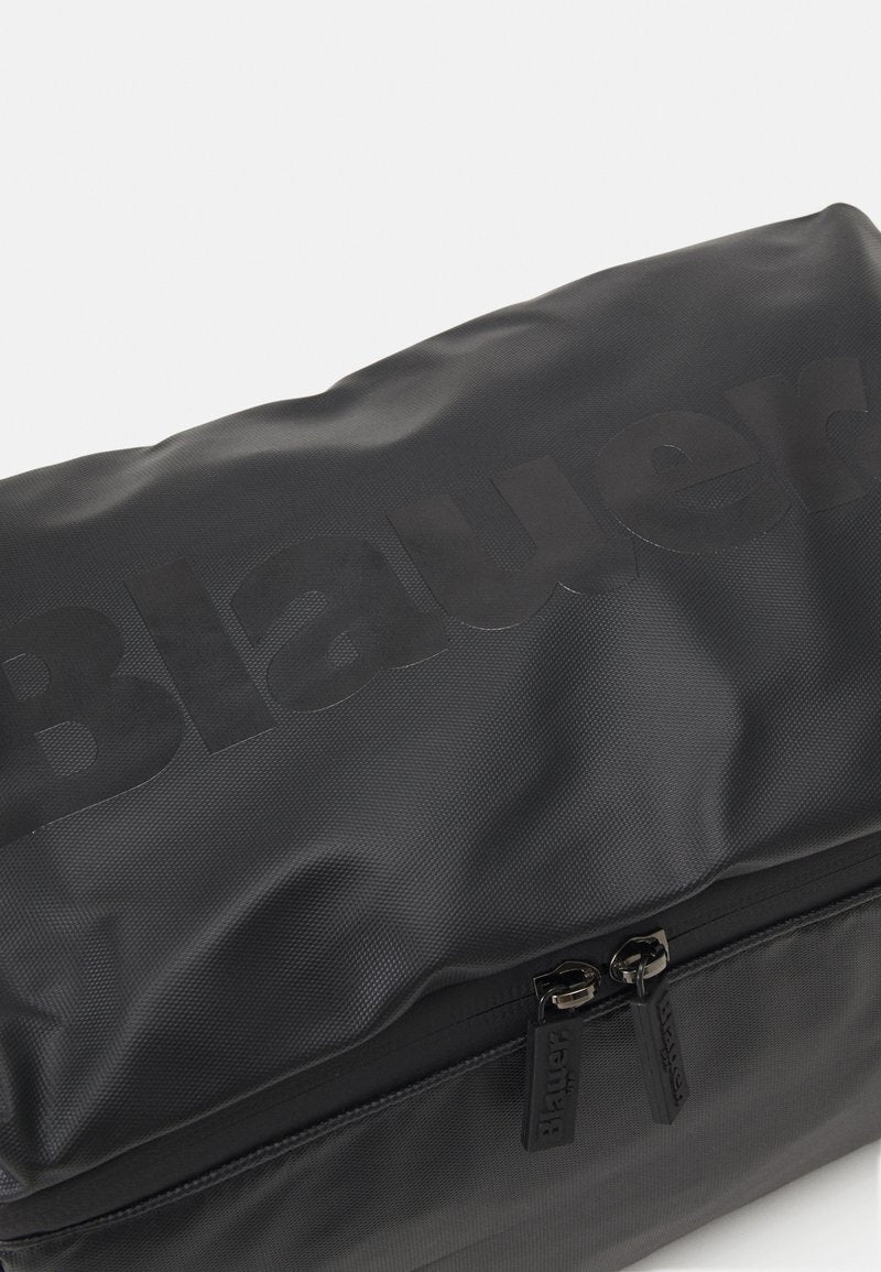 Beauty Blauer nero