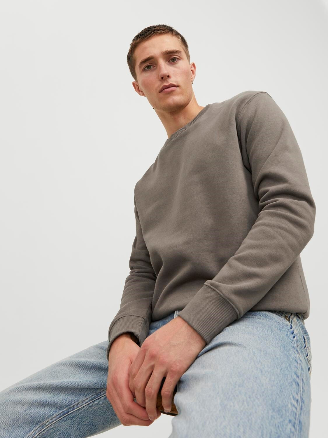 Felpa Baggy felpata Jack&Jones marrone