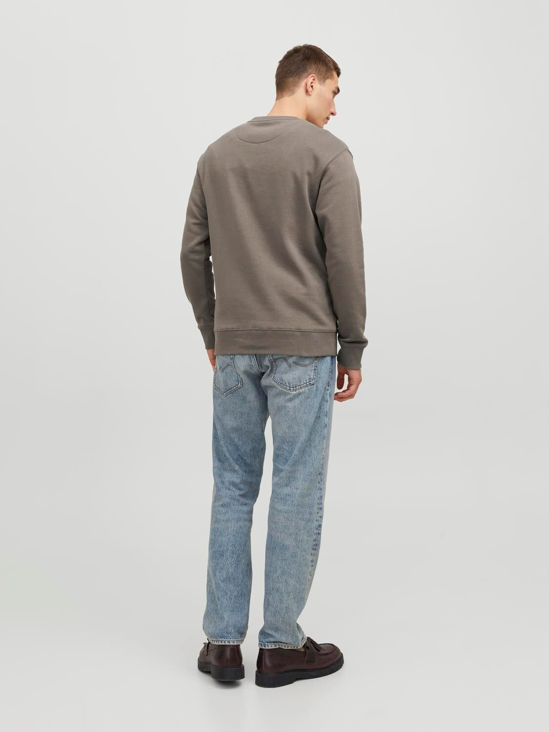 Felpa Baggy felpata Jack&Jones marrone