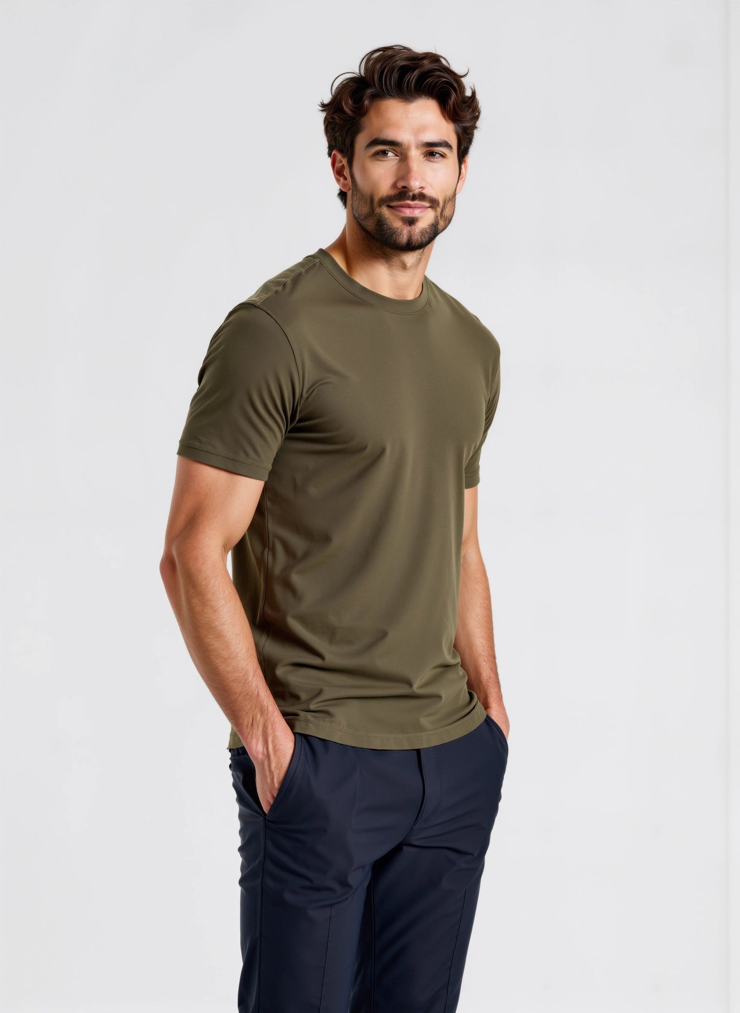 T-shirt sottogiacca Regular GALERIE verde militare