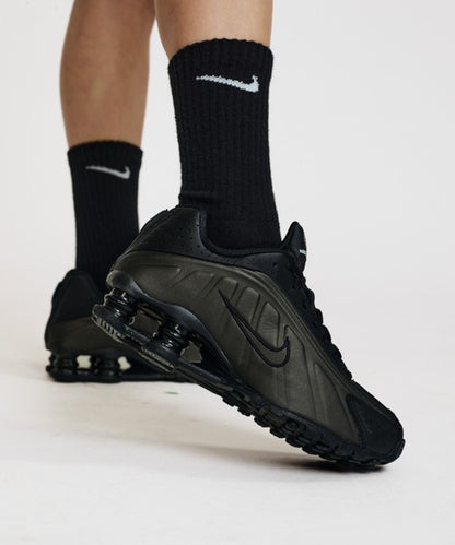 Nike Shox R4 Black