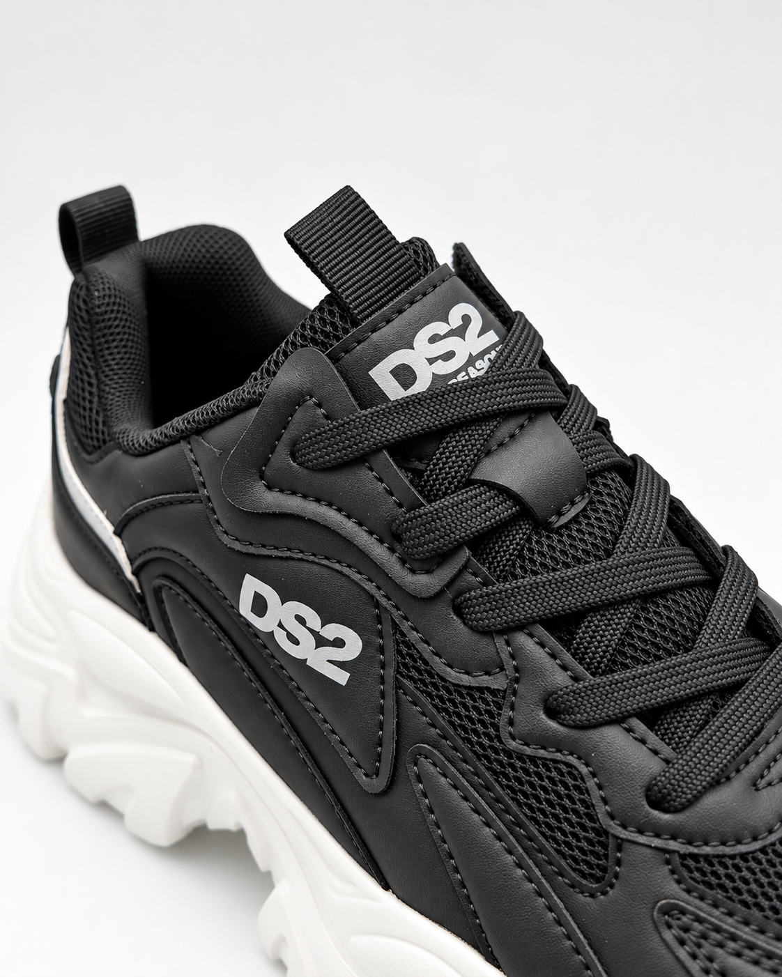 DROPSEASON2 sneakers chunky donna nera - dettaglio logo DS2