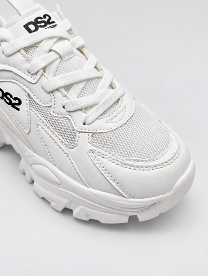 Sneakers DS2 donna bianche con suola alta - dettaglio lacci