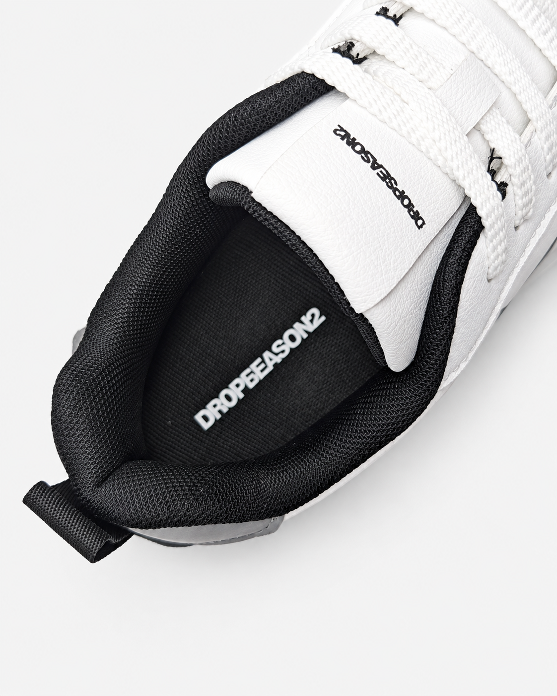 Fodera nera e soletta interna delle sneakers uomo DS2 Platform Star bianco nero