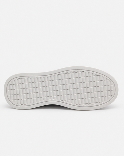 Battistrada bianco con disegno a reticolo delle sneakers DS2 Platform Star bianco nero