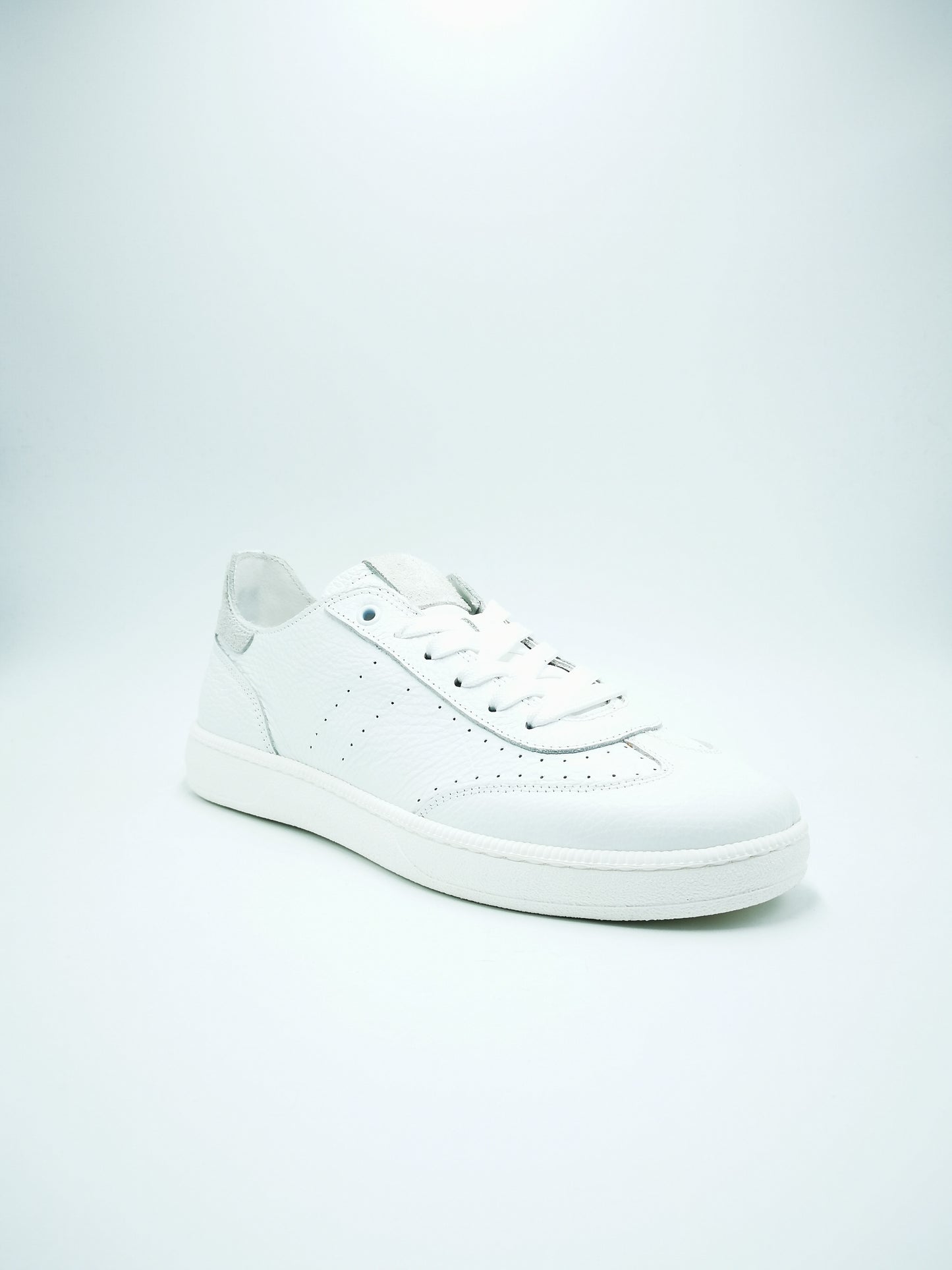 Sneakers artigianali Colbaffo in pelle bianca